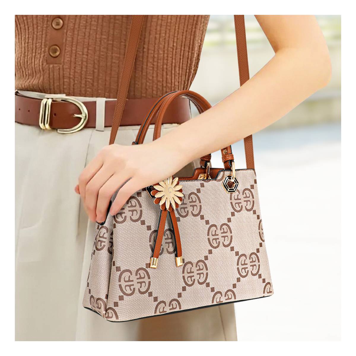 Sac à Main Motif Monogramme et Marguerite Dallas Marron