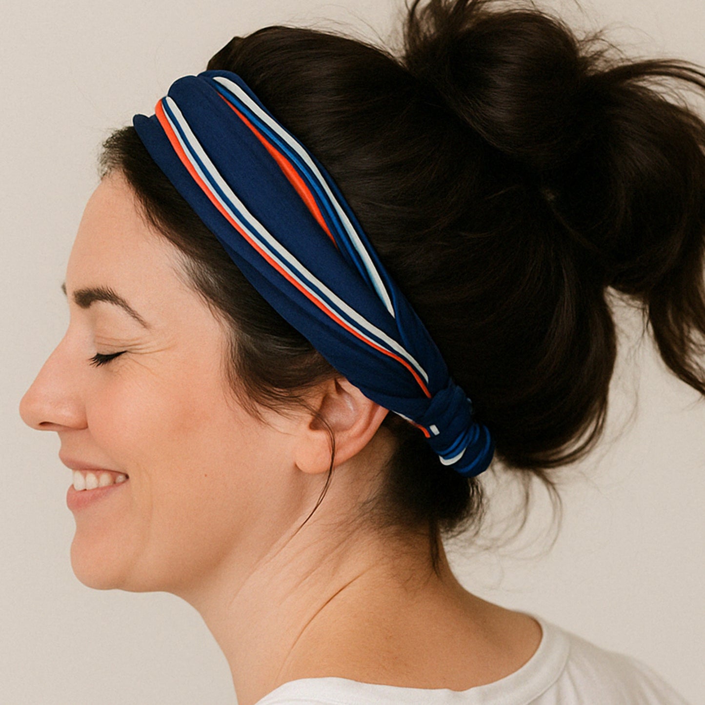 Bandeau Torsadé Bleu à Rayures