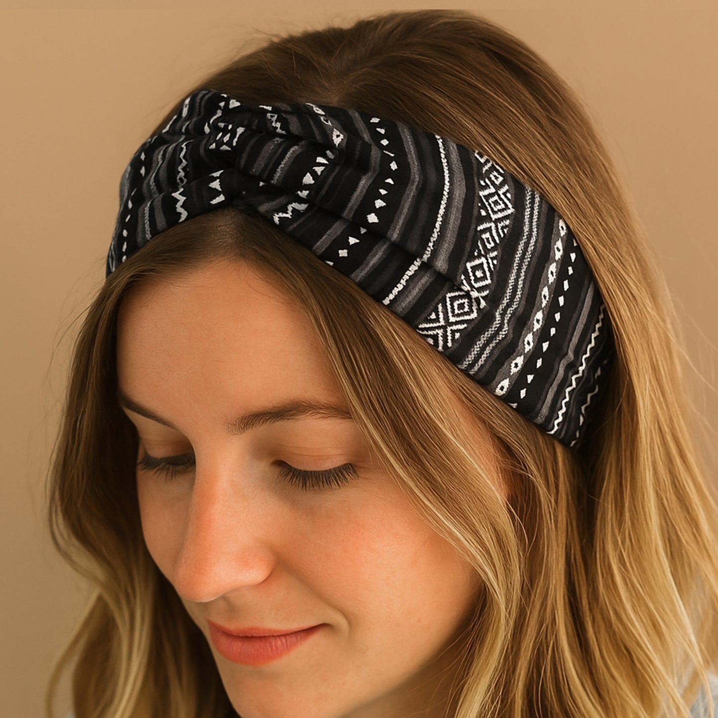 Bandeau Croisé Eva Imprimé Aztèque Noir