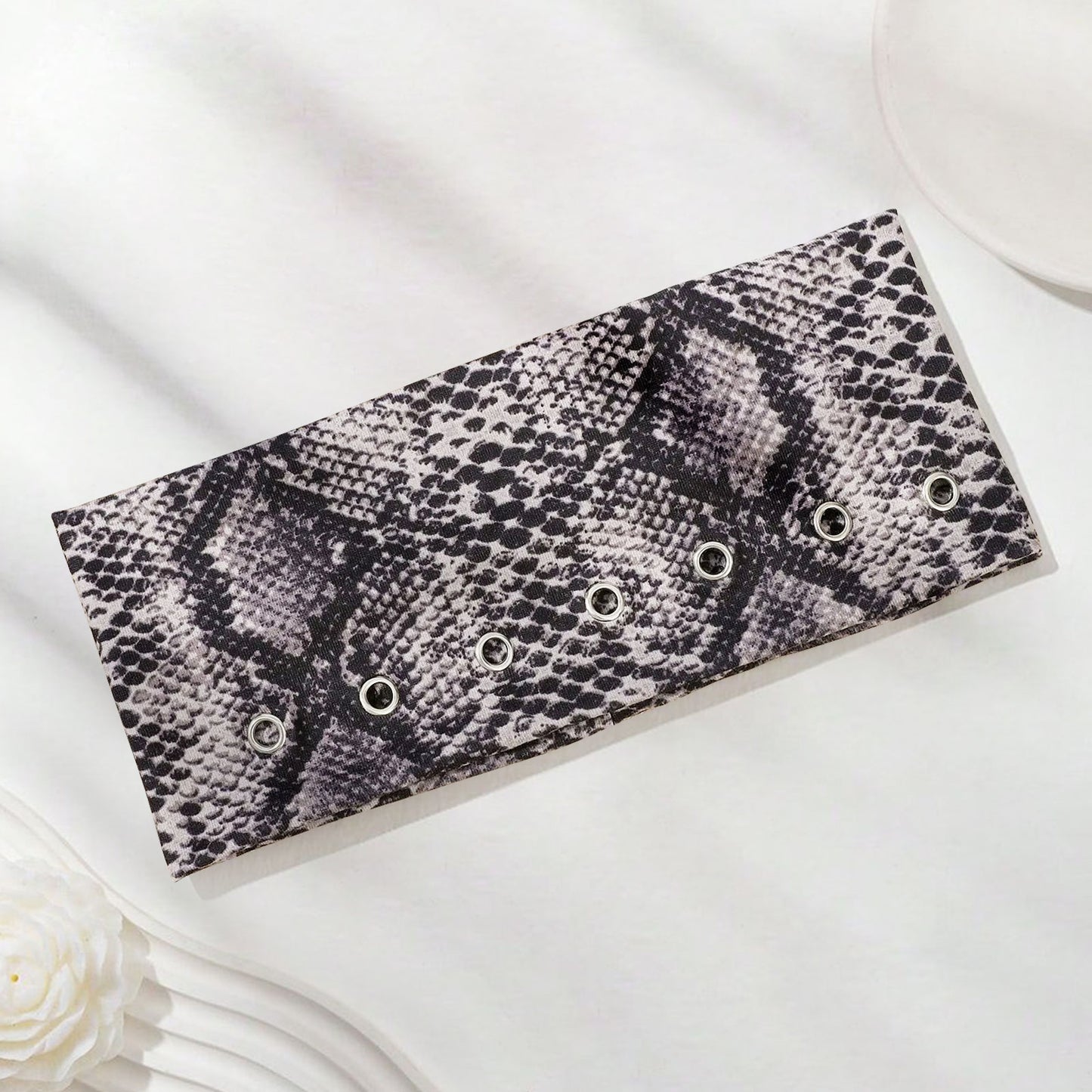 Bandeau Large Imprimé Serpent Laurie en Coton Gris