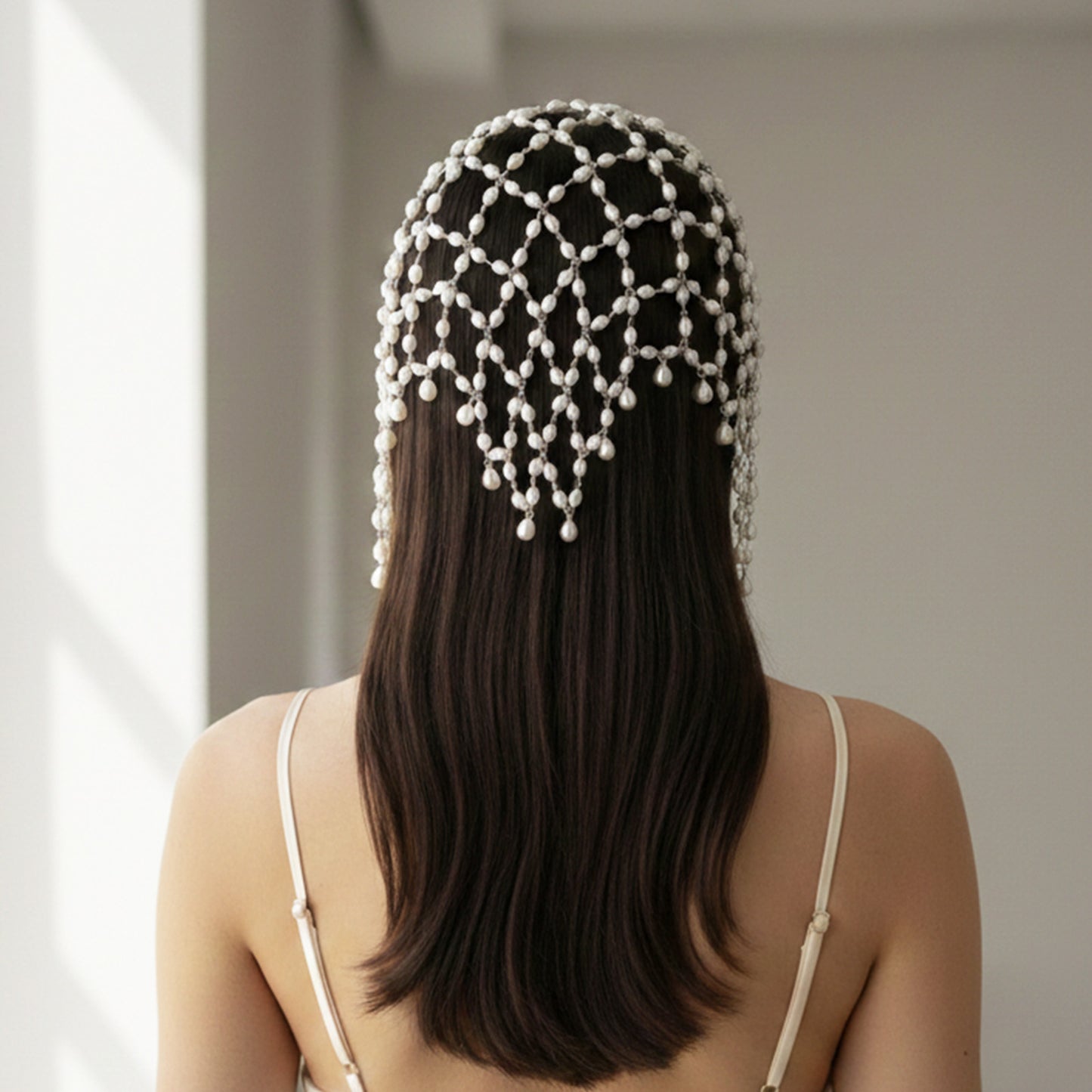 Bijou de Tête Chaîne Argentée Allure Bohème à Effet Voilage Perlé