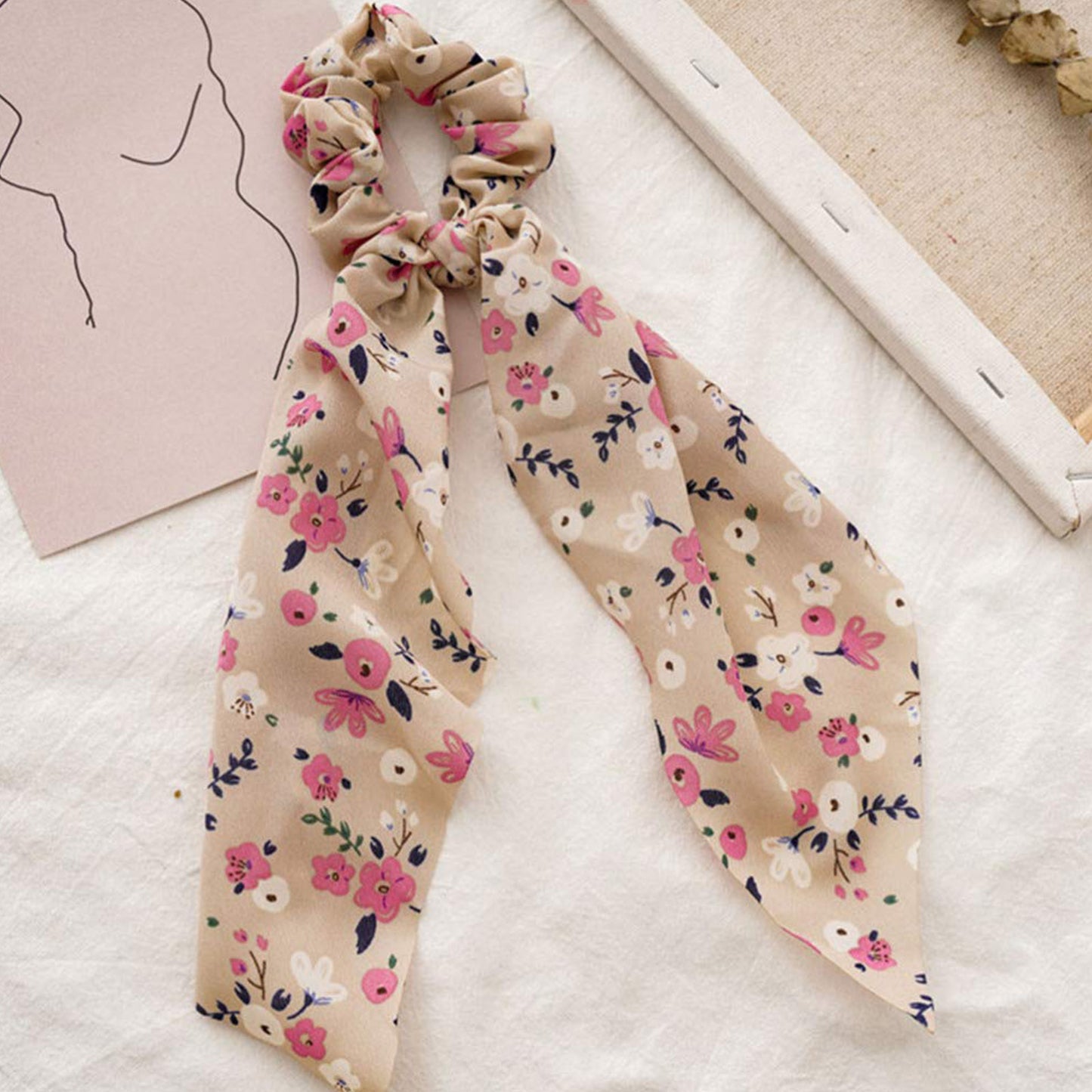 Chouchou Foulard en Satin Primavera Fleuri Kaki