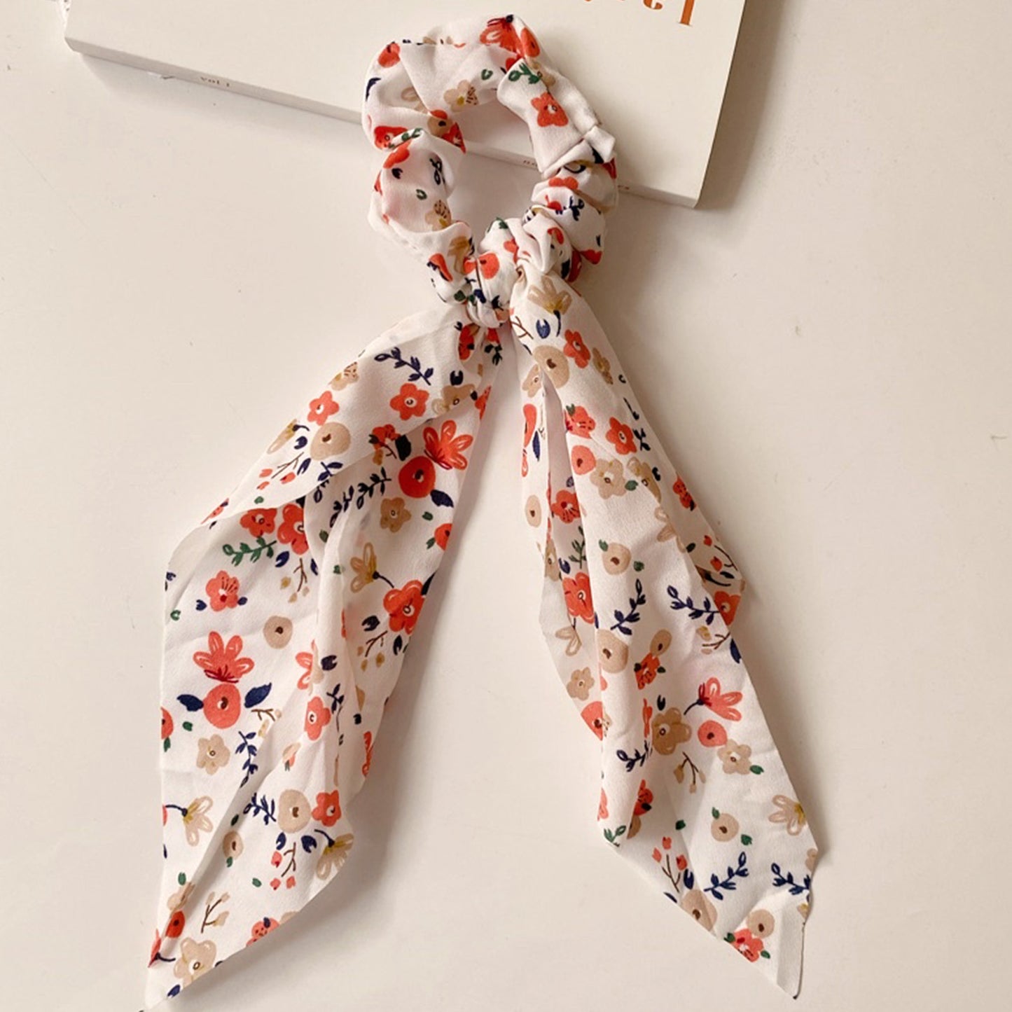 Chouchou Foulard en Satin Primavera Fleuri Blanc