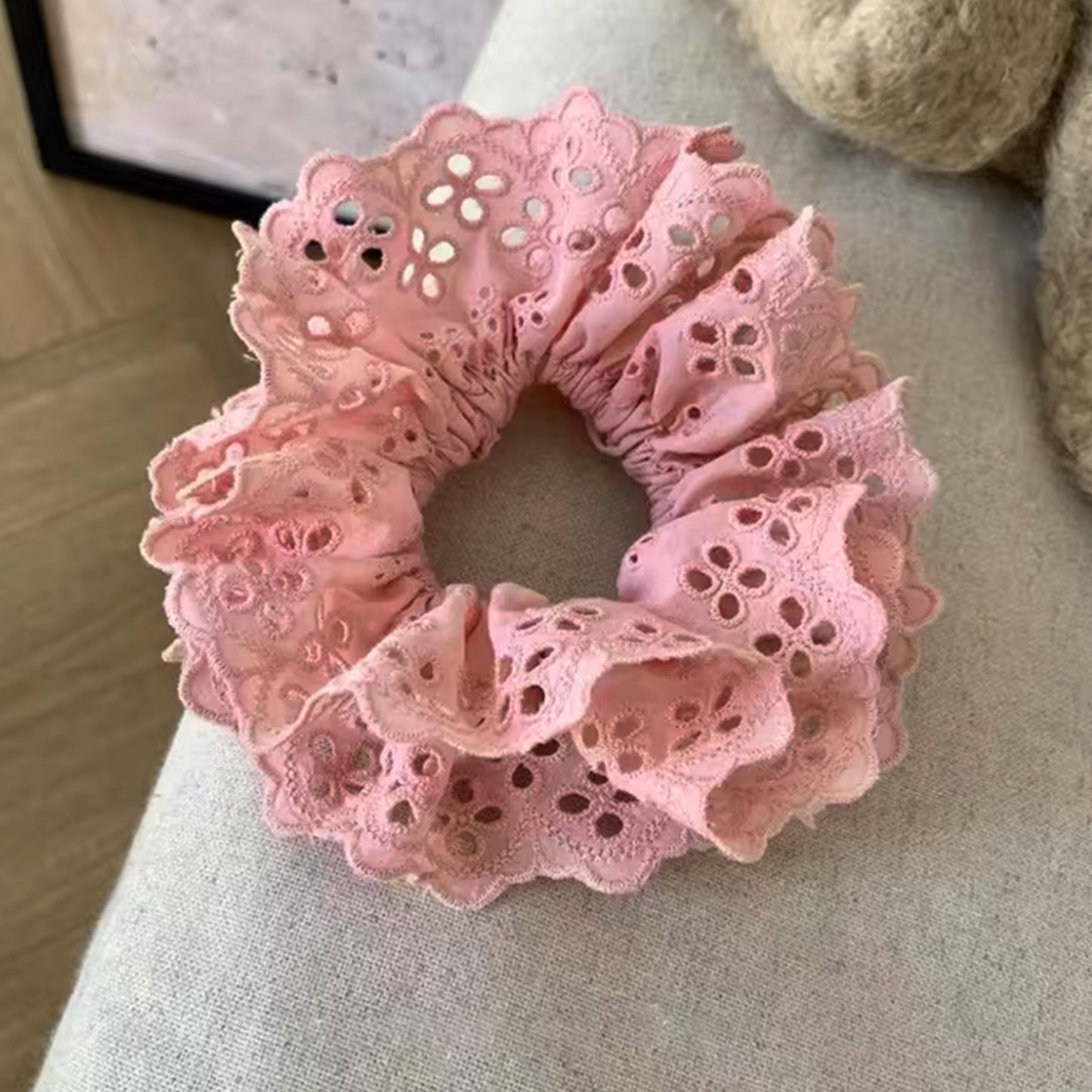 Chouchou en Tissu Brodé Geneviève Rose