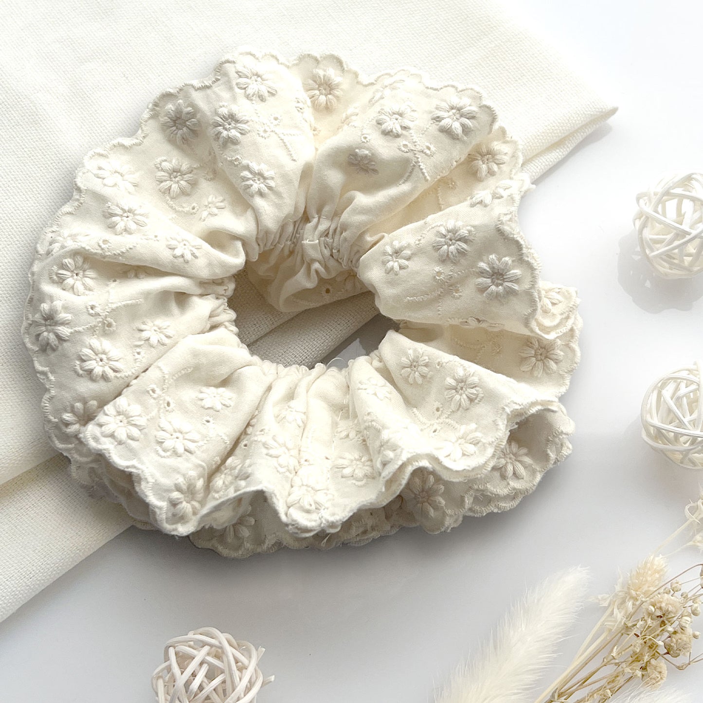 Chouchou en Tissu Brodé - Collection Annelise