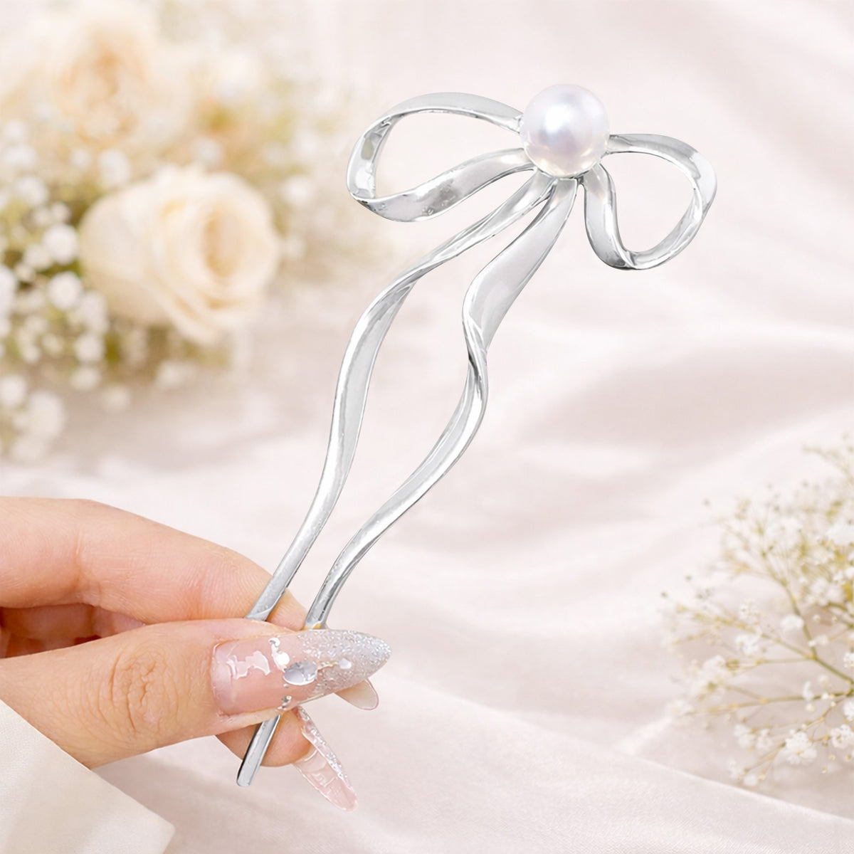 Épingle à Chignon Argentée Ruban Douceur en Nœud avec Perle