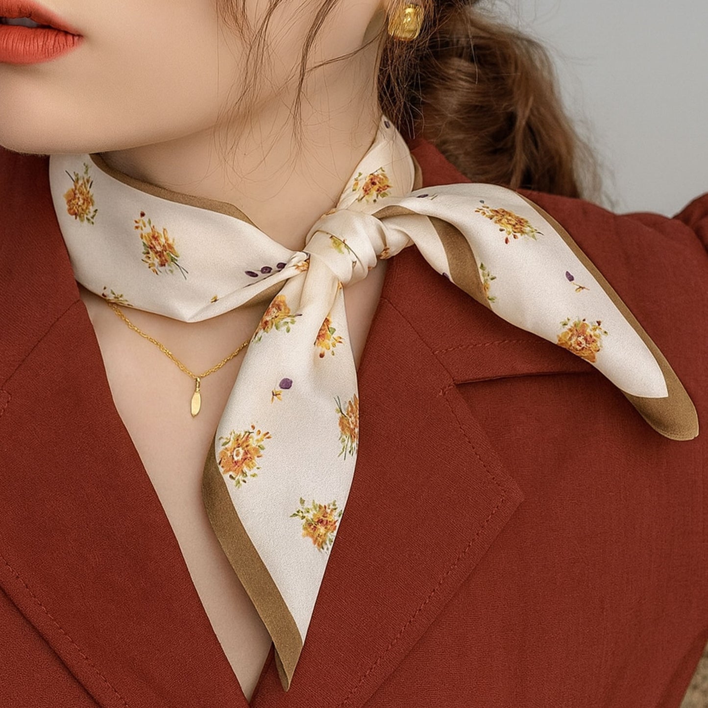 Foulard Ruban Tissage Satiné Fleur de Miel