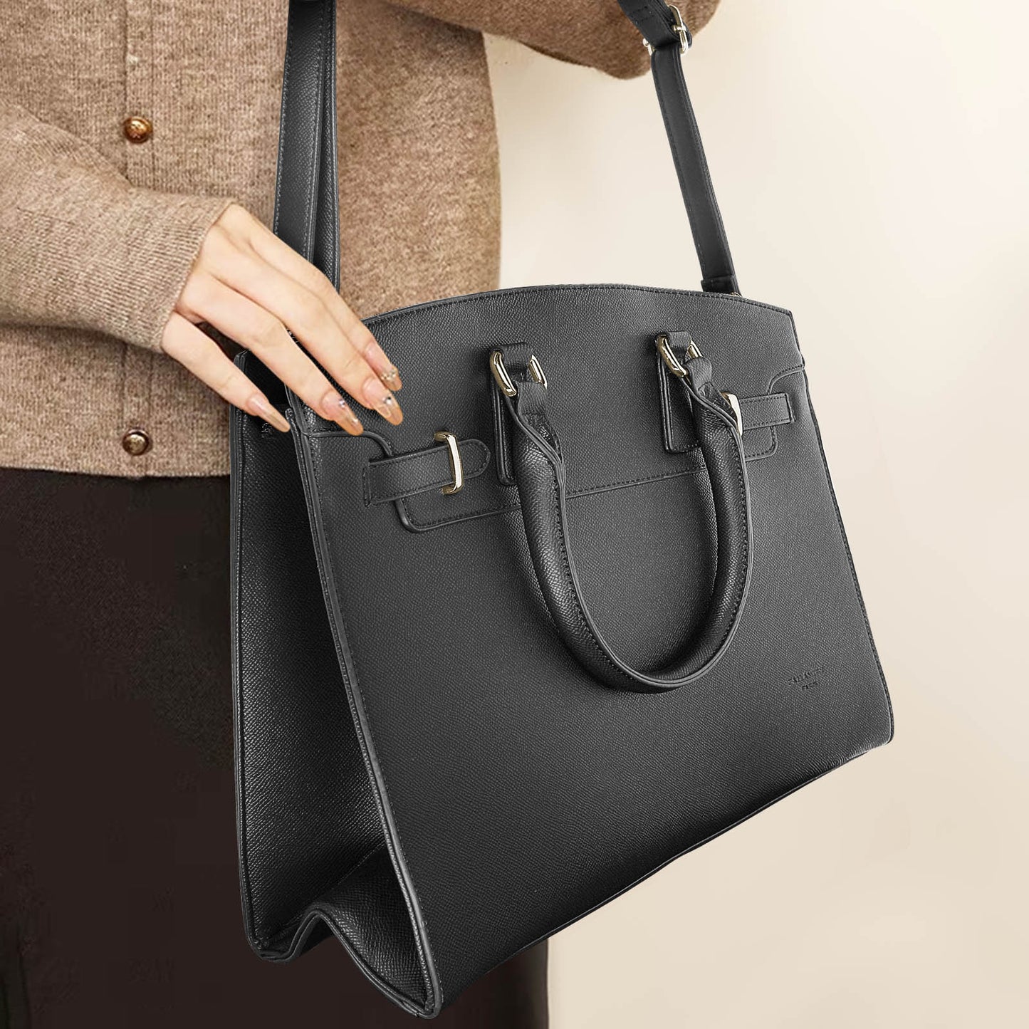 Sac Cabas en Similicuir Grainé Rigide L'Attitude Noir