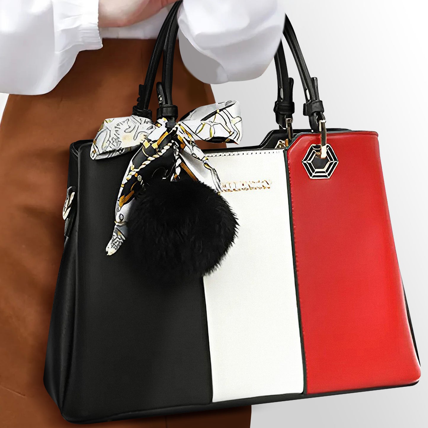 Sac Fourre-Tout Trois Teintes à Pompon La Nuance Noir-Blanc