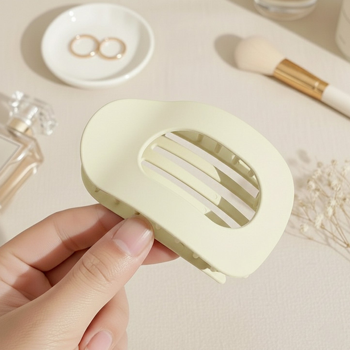 Pince Cheveux Plate Forme Galet Beige