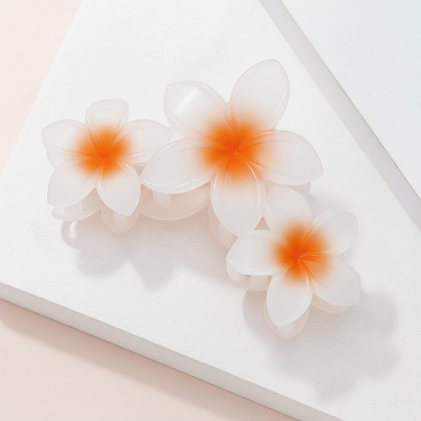 Pince Cheveux Perle de Plumeria Orange Foncé