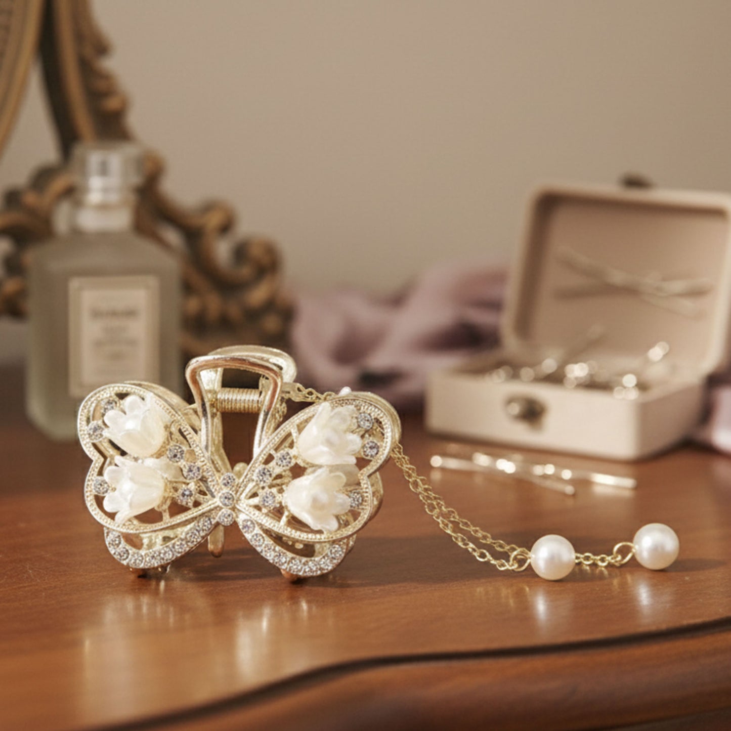 Pince Bijou Lily Wings Blanc