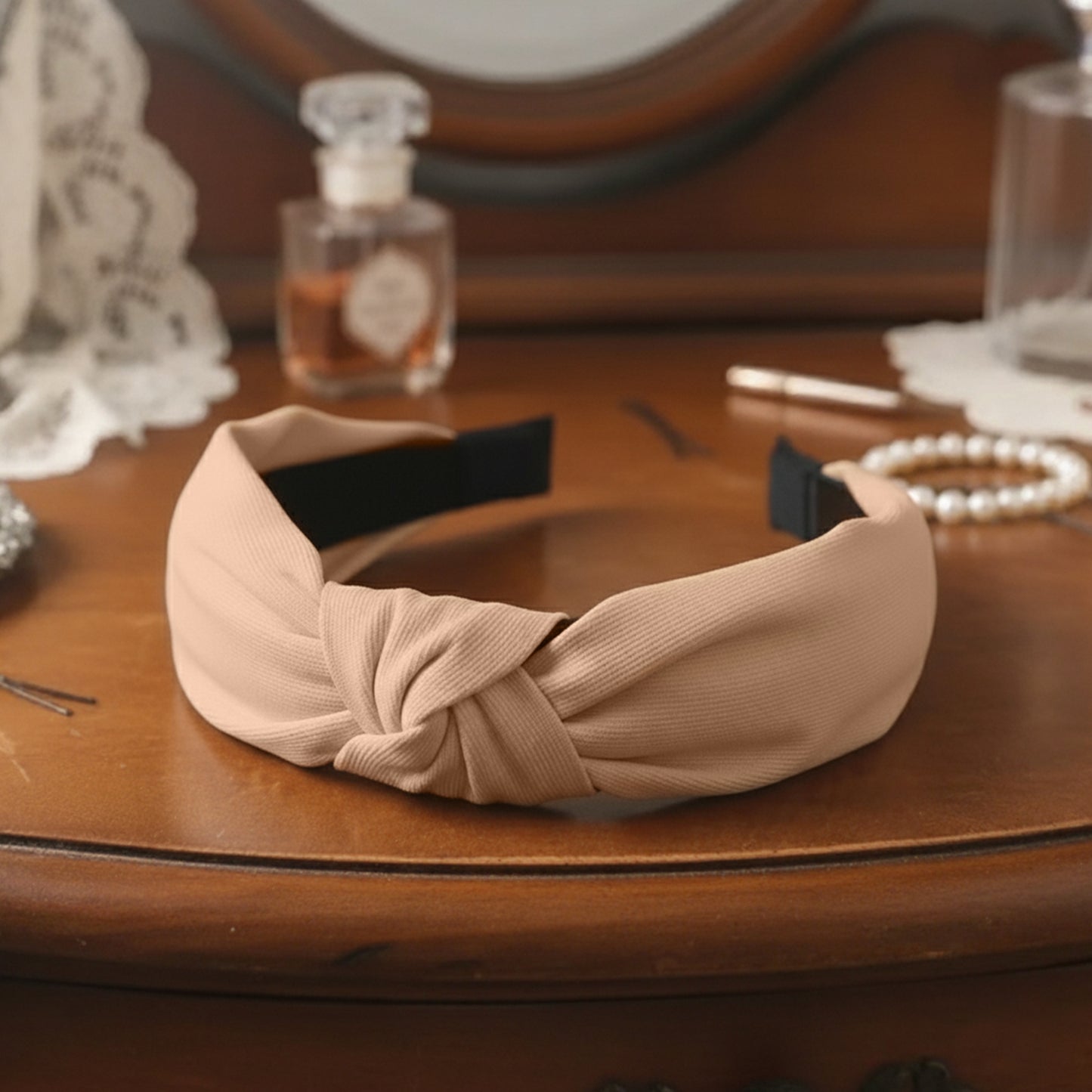 Serre-tête Nœud Carrie en Tissu Doux Marron