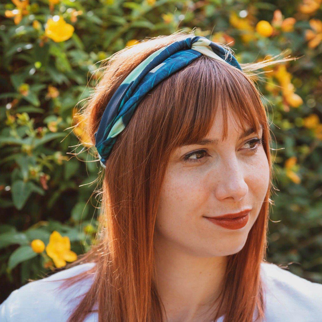 bandeau cheveux bleu