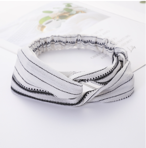 bandeau cheveux blanc à lignes