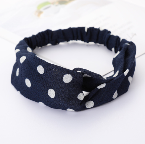 bandeau noir pour cheveux