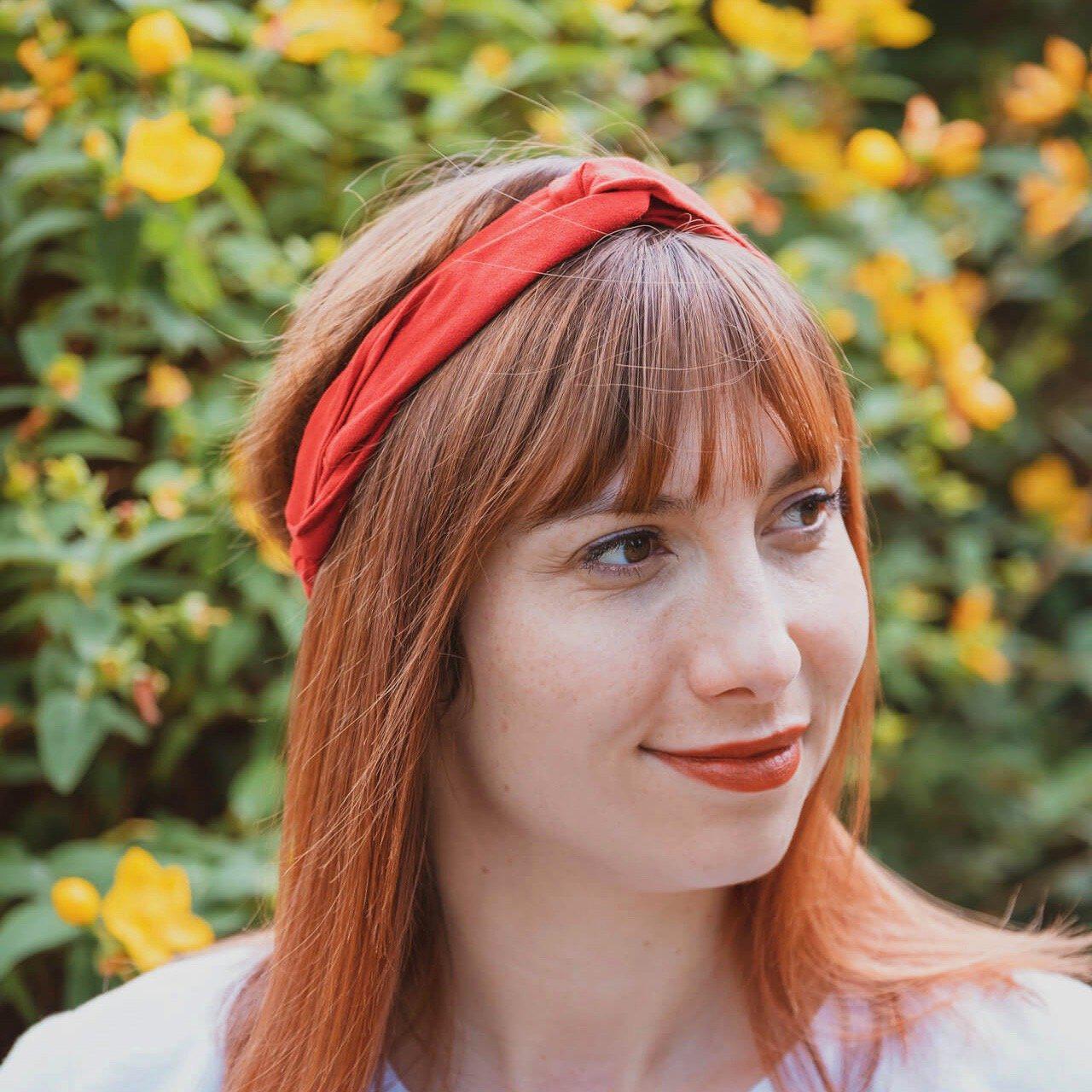 bandeau rouge cheveux femme