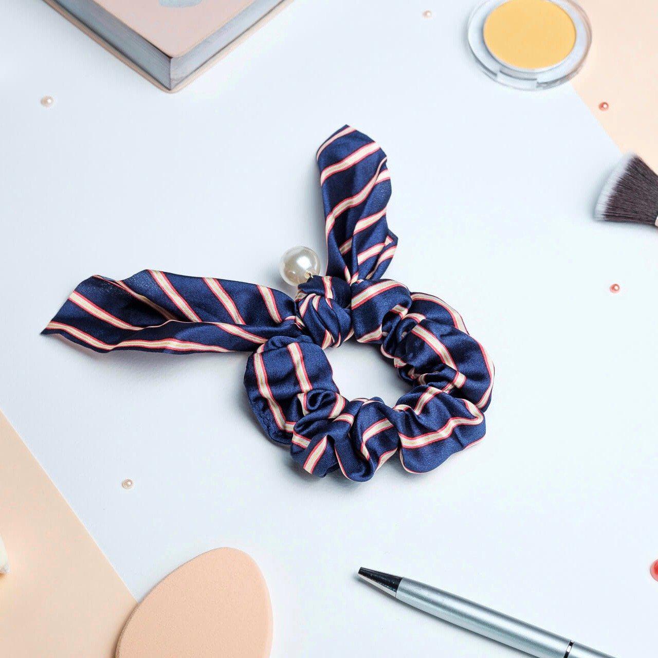 chouchou foulard court lignes