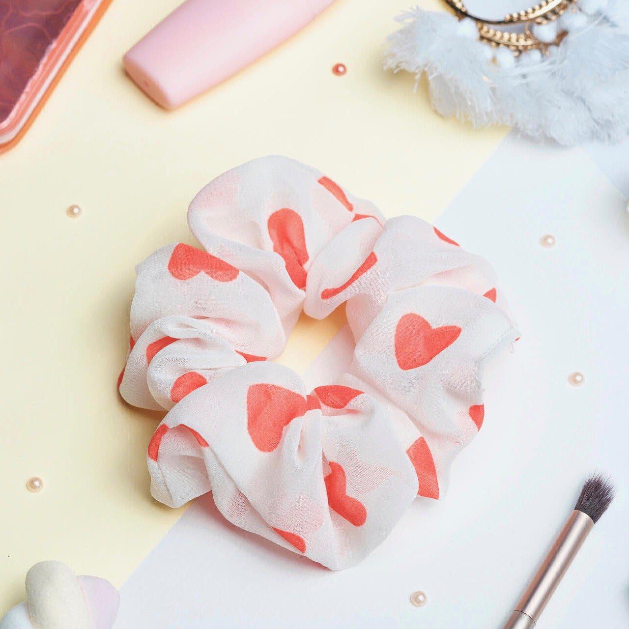 chouchou tissu coeur rouge