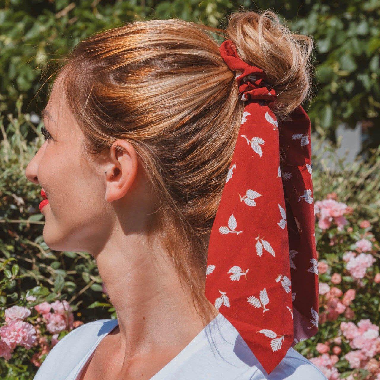foulard rouge pour femme