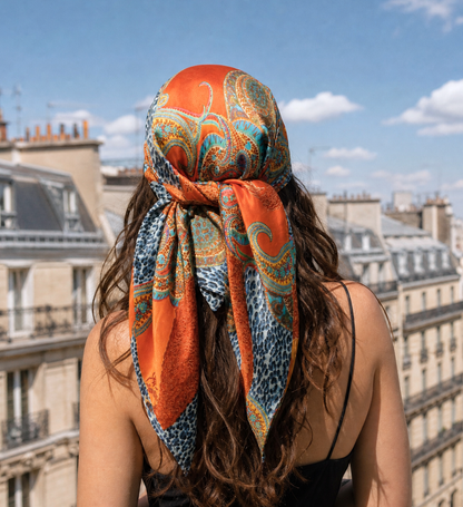 Foulard carré floral effet soie Jardin d'Orient 90 x 90 cm