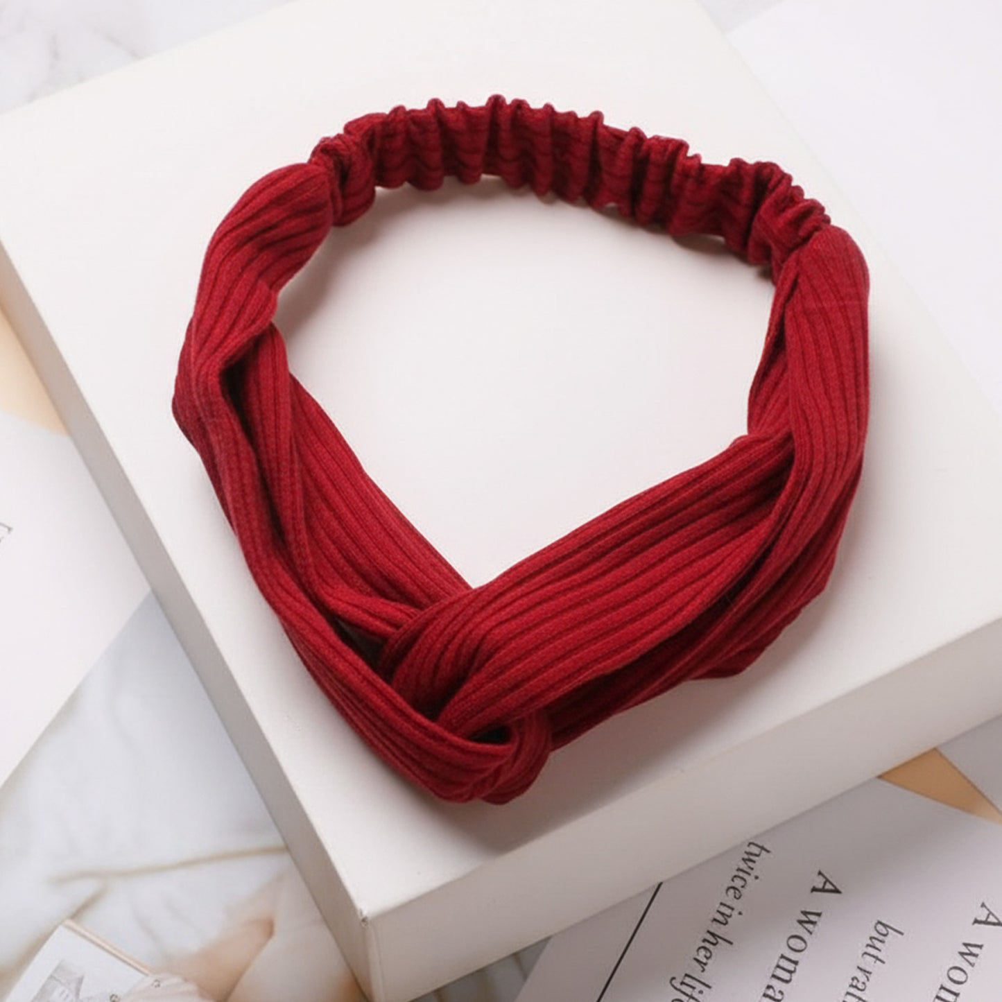 Bandeau Croisé en Maille Côtelé Eleanora Bordeaux