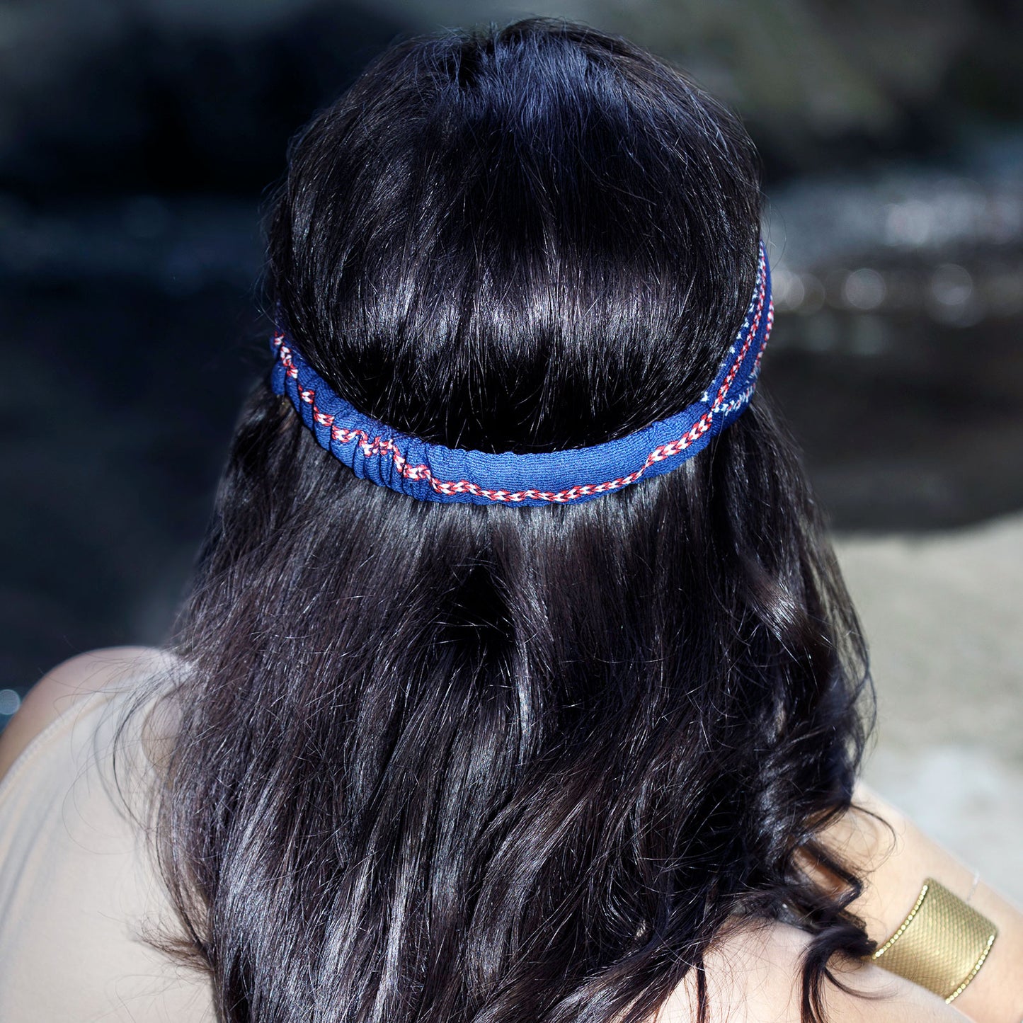 Bandeau Torsadé Aria à Motif Jacquard