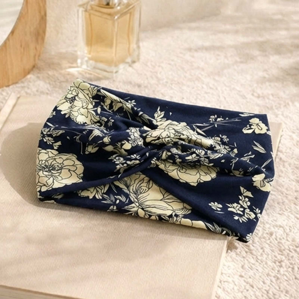 Bandeau Croisé Fleuri Maëllya Bleu Marine
