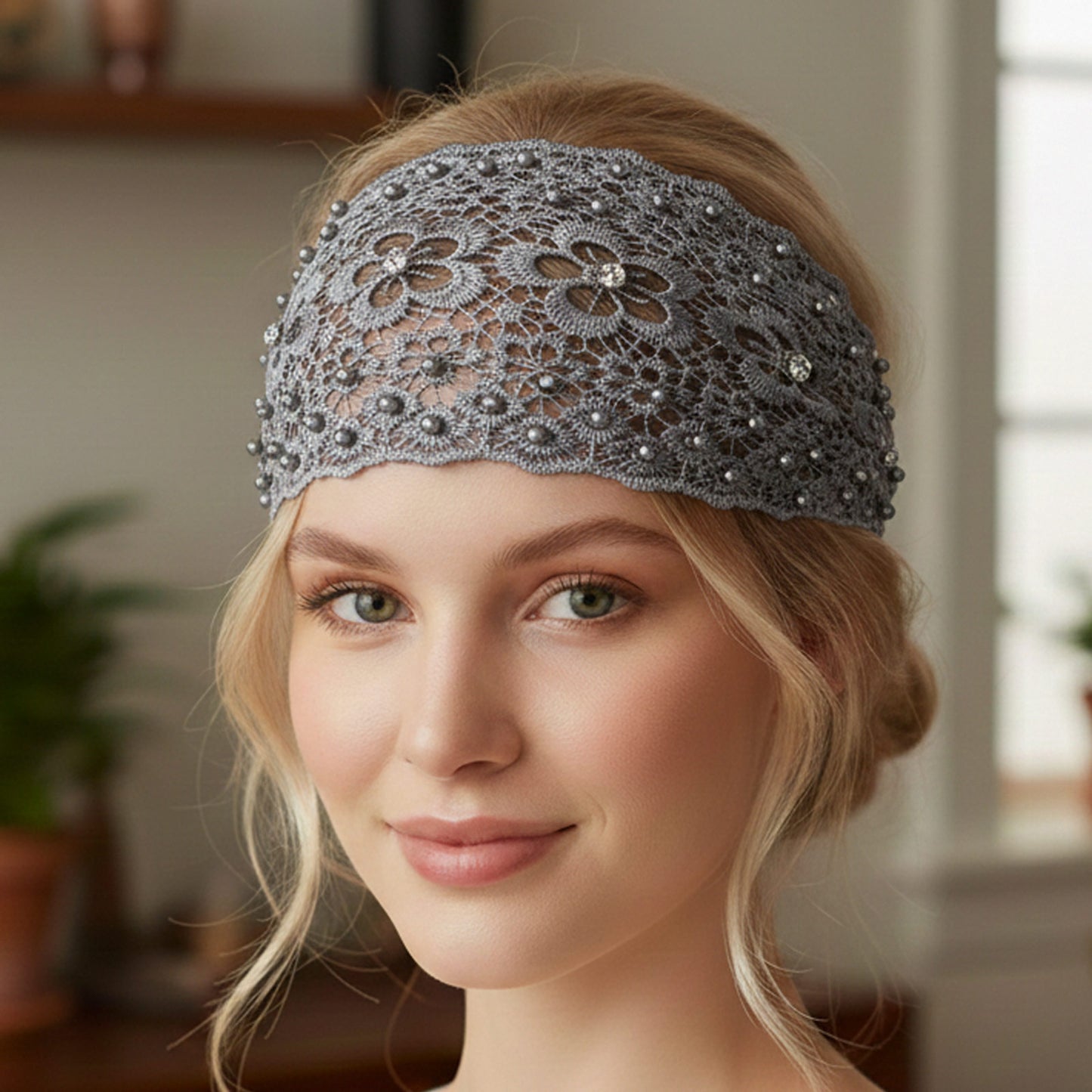 Bandeau Large en Dentelle Florale Brodée à Perles Bohème Gris