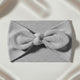 Bandeau Large à Nœud Papillon Effet Couture Gris Clair
