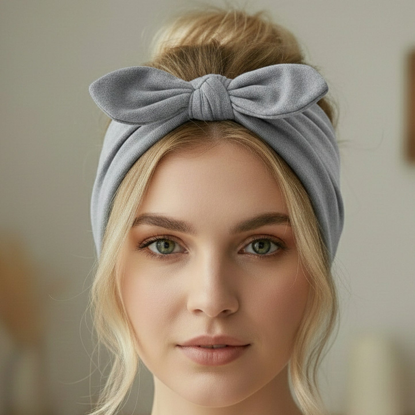 Bandeau Large à Nœud Papillon Effet Couture Gris Clair