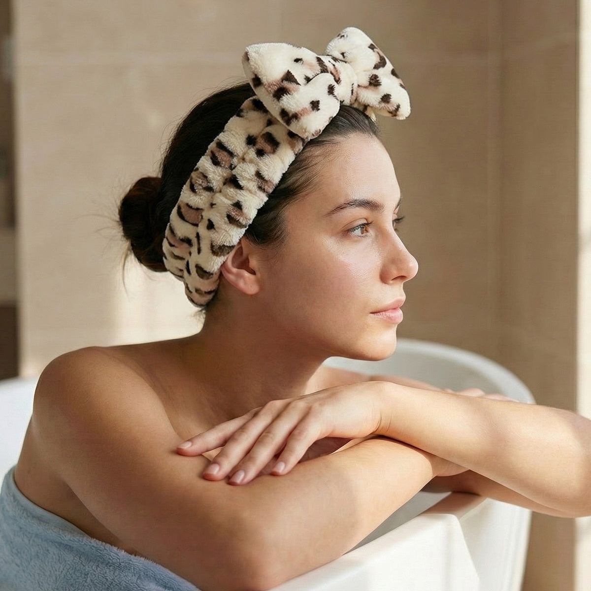 Bandeau Spa en Polaire Léopard Felicity Beige