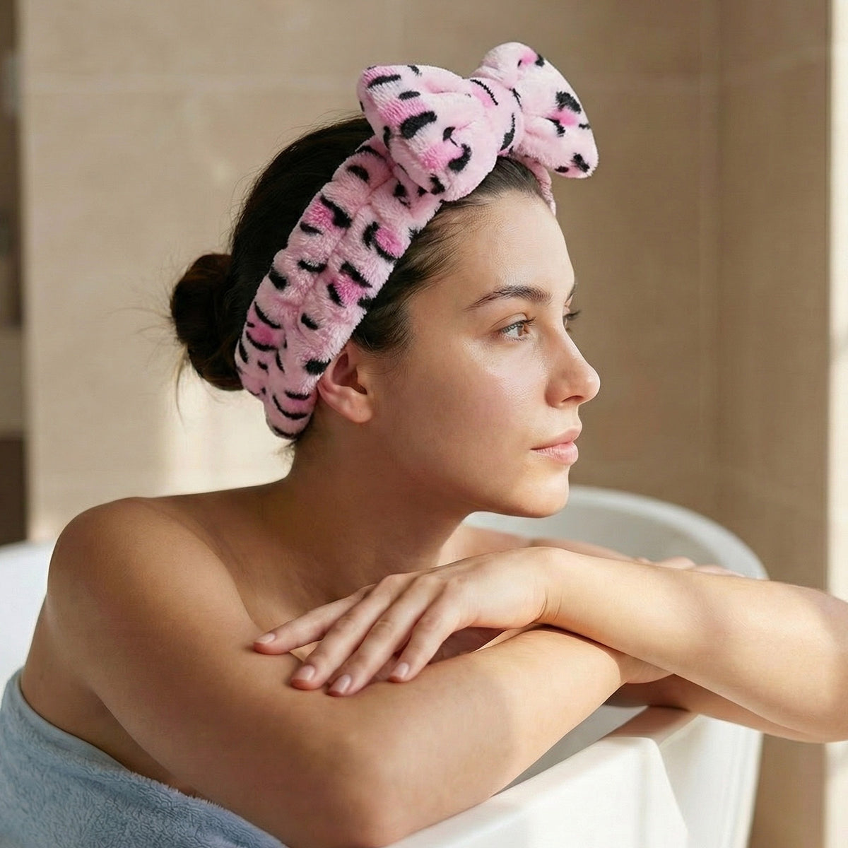 Bandeau Spa en Polaire Léopard Felicity Rose