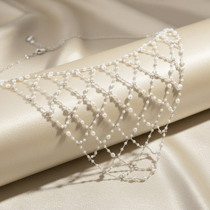 Bijou de Tête Chaîne Dorée Allure Bohème à Effet Voilage Perlé