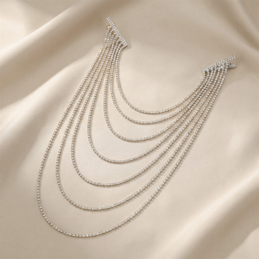 Bijou de Tête Argenté Cascade de Strass Multi-Chaînes avec Cristaux Scintillants