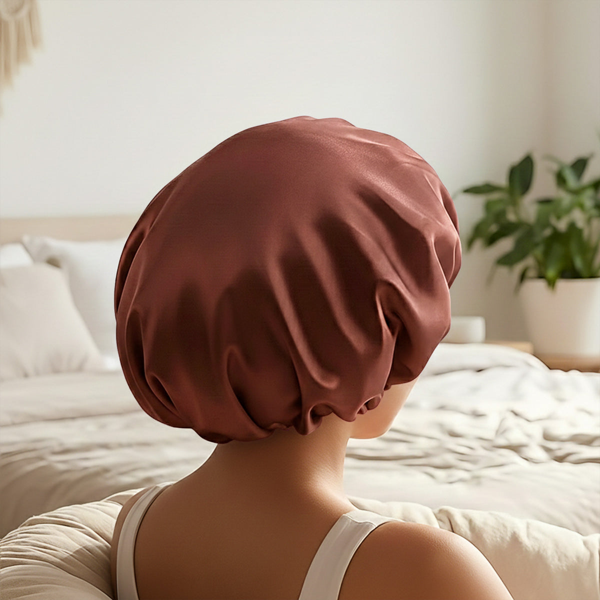 Bonnet de Nuit en Satin Ajustable Marron Chocolat avec Doublure