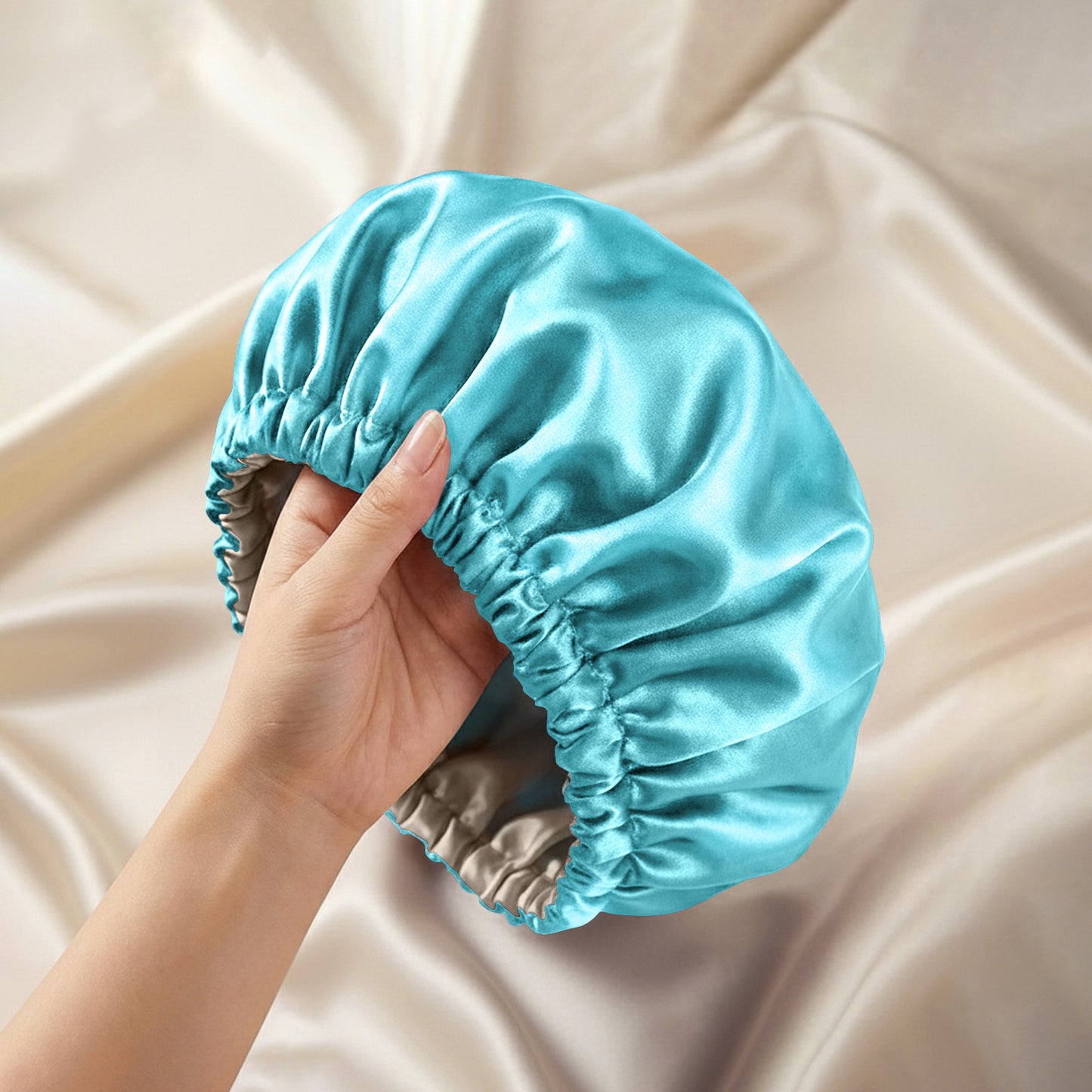 Bonnet de Nuit en Satin Ajustable Bleu Clair avec Doublure