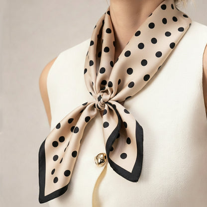 Foulard carré toucher soie Pois Couture - 70 x 70 cm