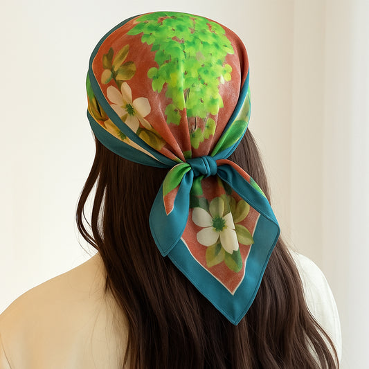 Foulard carré toucher soie floral Splendeur d'Anémone 70x70cm