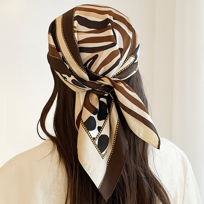 Foulard carré toucher soie Terre Sauvage 70x70cm