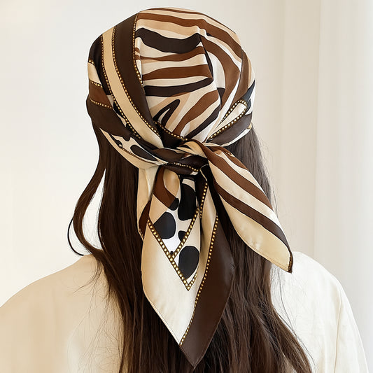 Foulard carré toucher soie Terre Sauvage 70x70cm