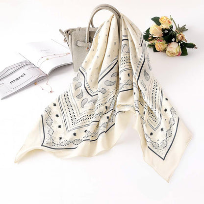 Foulard carré toucher soie White Echo 70x70cm