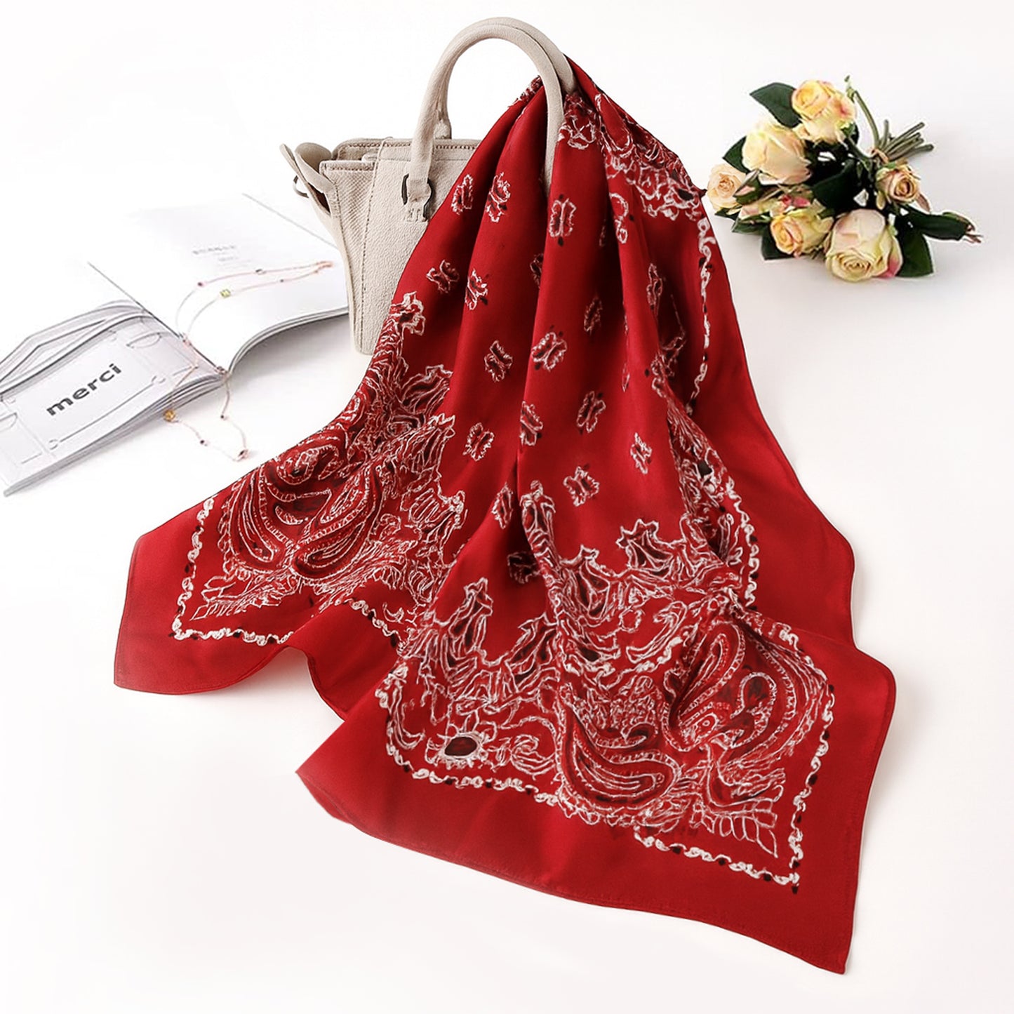 Foulard carré toucher soie Couture Paisley Grenat 70x70cm