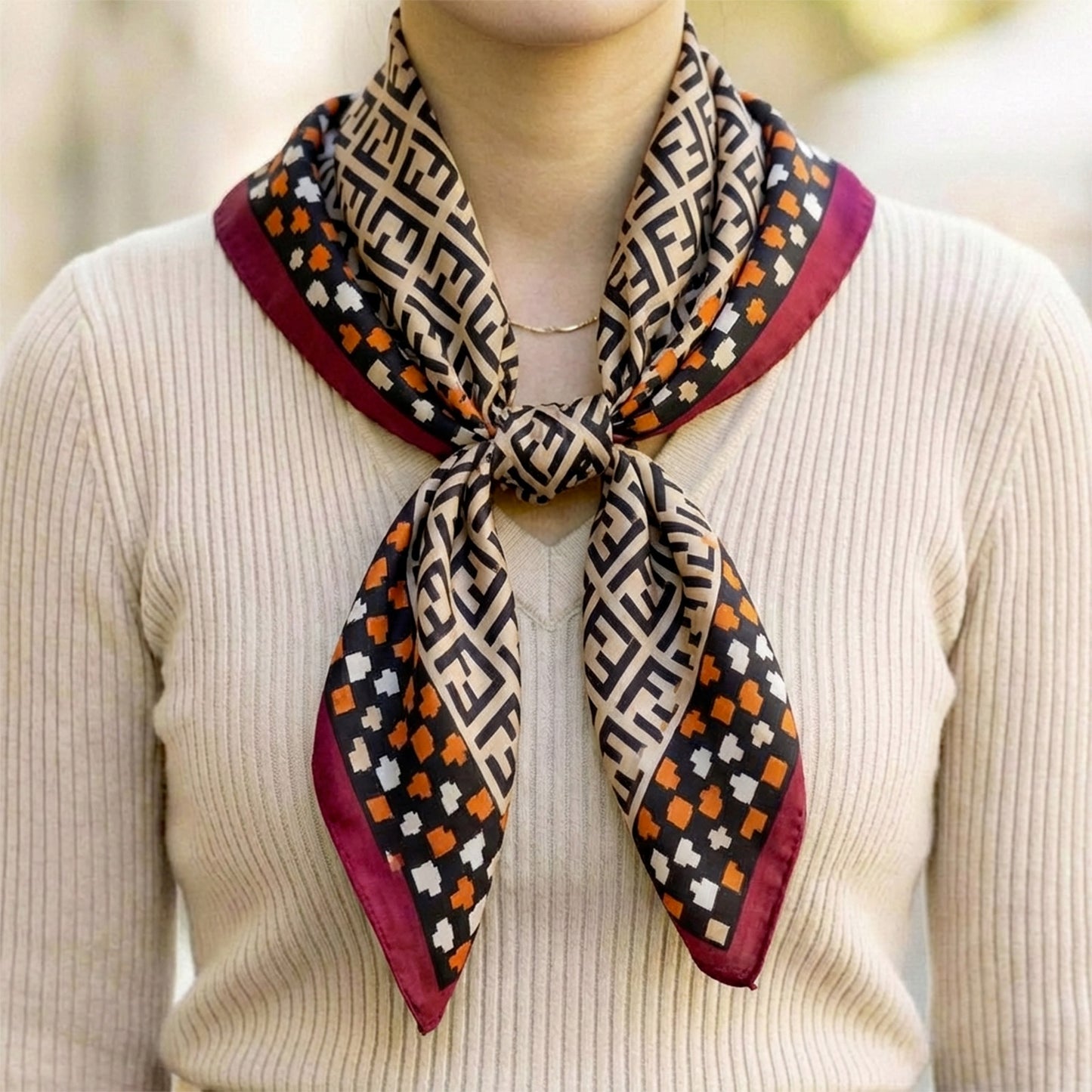 Foulard carré toucher soie Monograma Rubis - 70 x 70 cm