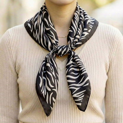 Foulard carré toucher soie Zebra Graphica - 70 x 70 cm