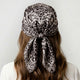 Foulard carré toucher soie Paisley Léopard Monochrome 70 x 70 cm