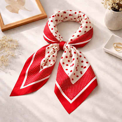 Foulard carré toucher soie Polka Couture 70x70cm