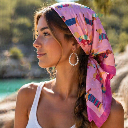 Foulard carré toucher soie Balade Canine 70x70cm