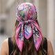 Foulard carré toucher soie Fresque Florale 70x70cm