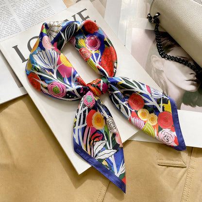 Foulard carré toucher soie Jardin Chromatique 70x70cm